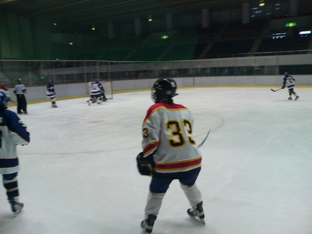 ���̉摜�̒��쌠��
Hiroshima Inline Hockey League(HIHL)�ɂ���܂��B�摜�f�[�^�̖��f�]�p�͌ł����f��\���グ�܂��B