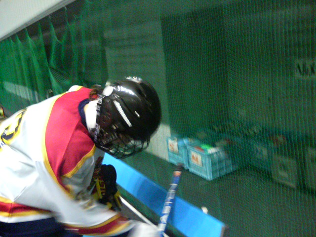 ���̉摜�̒��쌠��
Hiroshima Inline Hockey League(HIHL)�ɂ���܂��B�摜�f�[�^�̖��f�]�p�͌ł����f��\���グ�܂��B