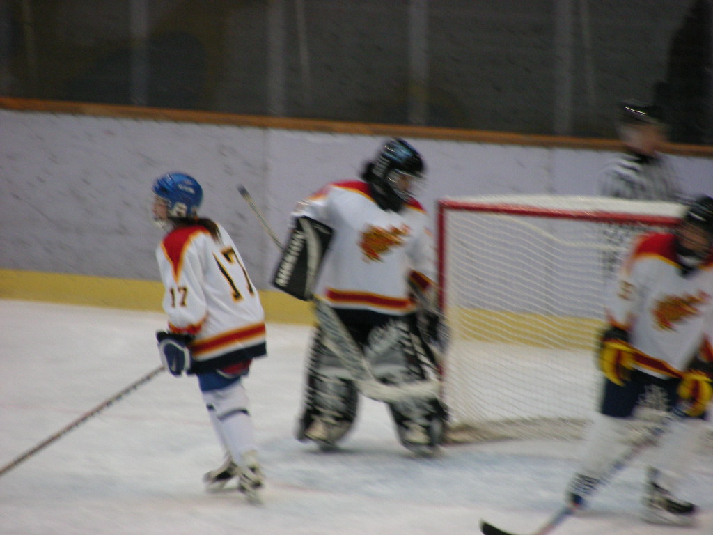 ���̉摜�̒��쌠��
Hiroshima Inline Hockey League(HIHL)�ɂ���܂��B�摜�f�[�^�̖��f�]�p�͌ł����f��\���グ�܂��B