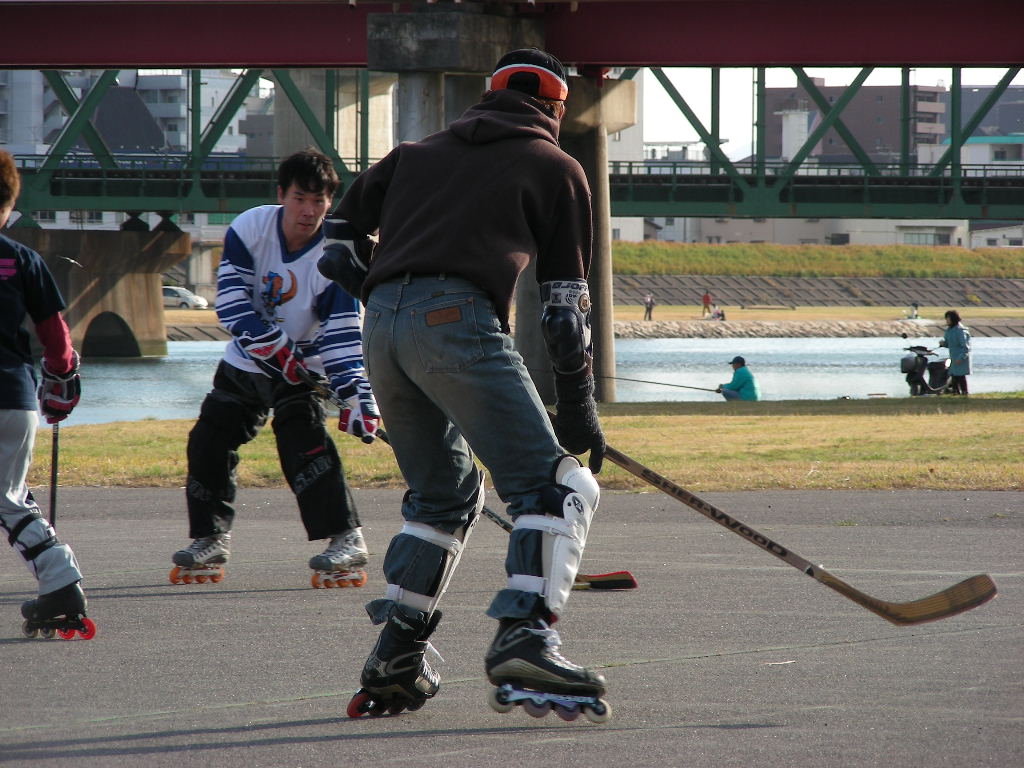 ���̉摜�̒��쌠��
Hiroshima Inline Hockey League(HIHL)�ɂ���܂��B�摜�f�[�^�̖��f�]�p�͌ł����f��\���グ�܂��B