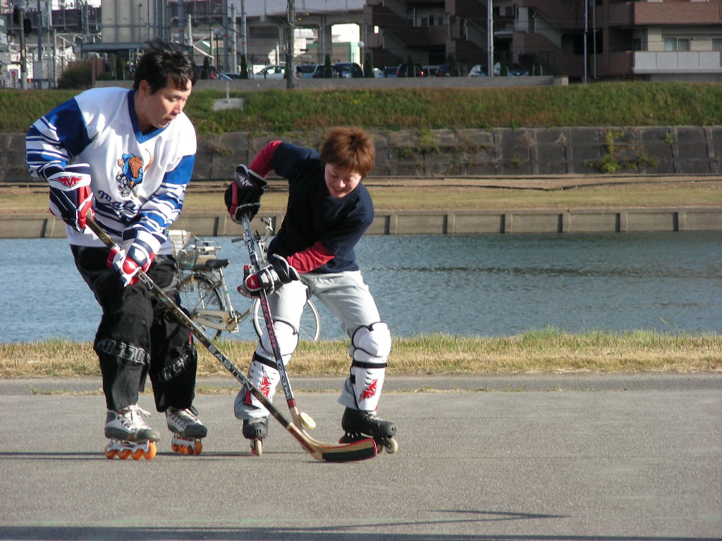 ���̉摜�̒��쌠��
Hiroshima Inline Hockey League(HIHL)�ɂ���܂��B�摜�f�[�^�̖��f�]�p�͌ł����f��\���グ�܂��B