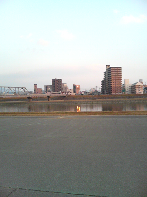 ���̉摜�̒��쌠��
Hiroshima Inline Hockey League(HIHL)�ɂ���܂��B�摜�f�[�^�̖��f�]�p�͌ł����f��\���グ�܂��B