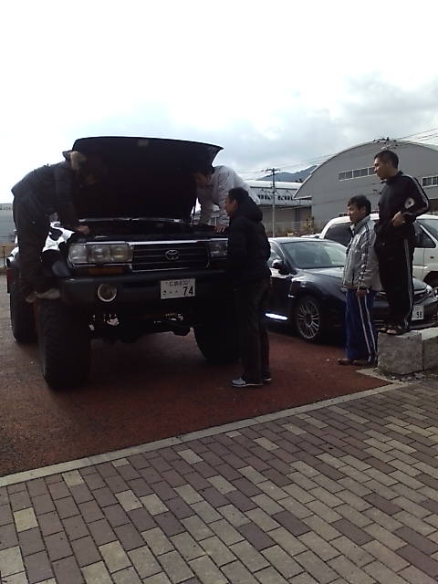 ���̉摜�̒��쌠��
Hiroshima Inline Hockey League(HIHL)�ɂ���܂��B�摜�f�[�^�̖��f�]�p�͌ł����f��\���グ�܂��B