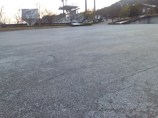 ���̉摜�̒��쌠��
Hiroshima Inline Hockey League(HIHL)�ɂ���܂��B�摜�f�[�^�̖��f�]�p�͌ł����f��\���グ�܂��B