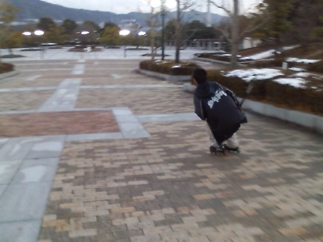 ���̉摜�̒��쌠��
Hiroshima Inline Hockey League(HIHL)�ɂ���܂��B�摜�f�[�^�̖��f�]�p�͌ł����f��\���グ�܂��B