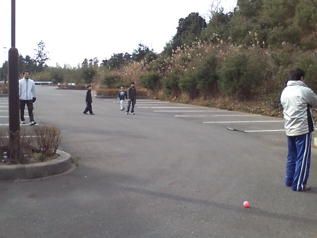 ���̉摜�̒��쌠��
Hiroshima Inline Hockey League(HIHL)�ɂ���܂��B�摜�f�[�^�̖��f�]�p�͌ł����f��\���グ�܂��B