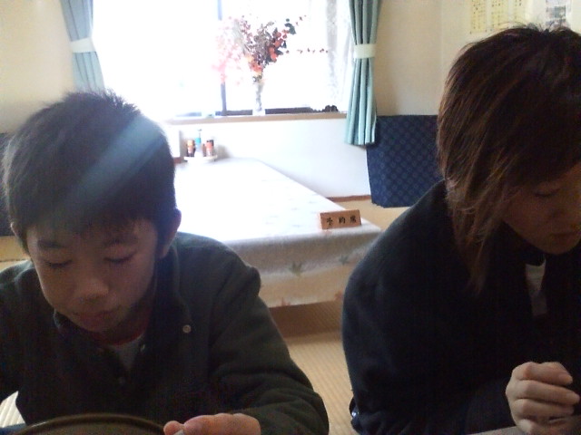 ���̉摜�̒��쌠��
Hiroshima Inline Hockey League(HIHL)�ɂ���܂��B�摜�f�[�^�̖��f�]�p�͌ł����f��\���グ�܂��B