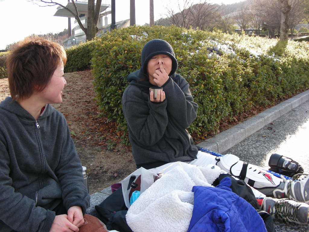 ���̉摜�̒��쌠��
Hiroshima Inline Hockey League(HIHL)�ɂ���܂��B�摜�f�[�^�̖��f�]�p�͌ł����f��\���グ�܂��B