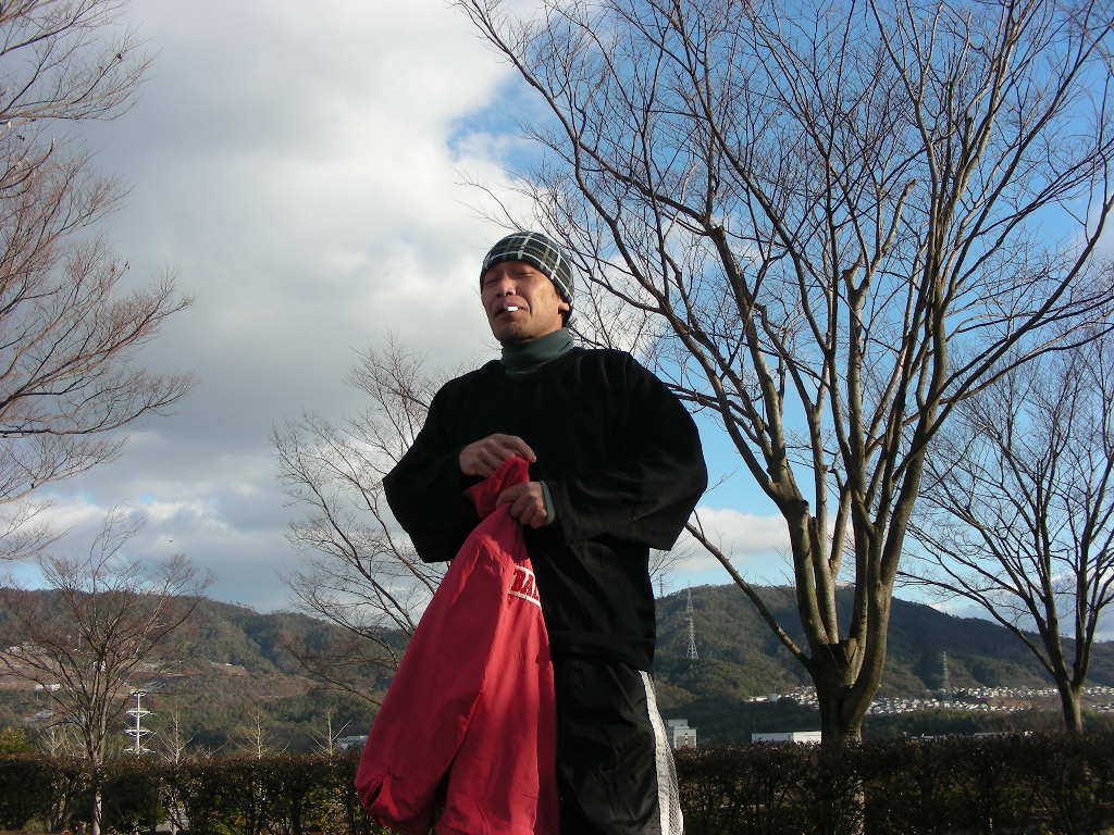 ���̉摜�̒��쌠��
Hiroshima Inline Hockey League(HIHL)�ɂ���܂��B�摜�f�[�^�̖��f�]�p�͌ł����f��\���グ�܂��B