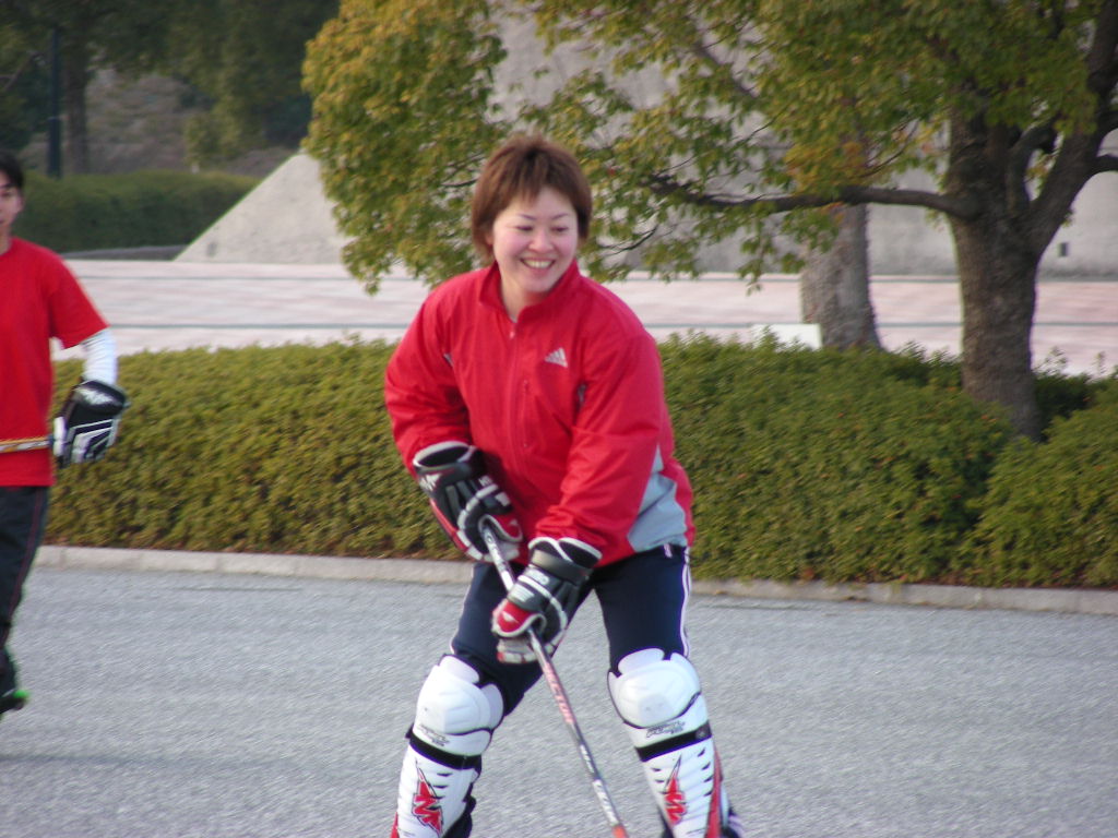 ���̉摜�̒��쌠��
Hiroshima Inline Hockey League(HIHL)�ɂ���܂��B�摜�f�[�^�̖��f�]�p�͌ł����f��\���グ�܂��B