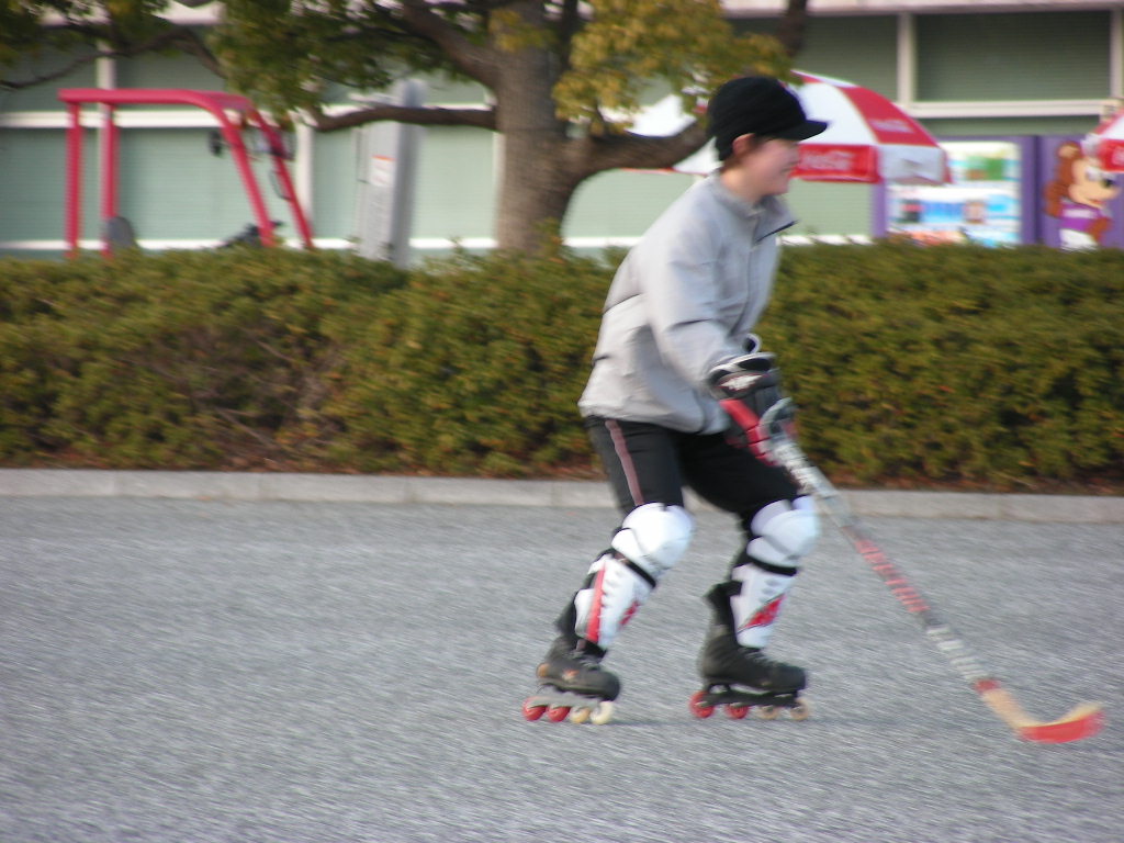 ���̉摜�̒��쌠��
Hiroshima Inline Hockey League(HIHL)�ɂ���܂��B�摜�f�[�^�̖��f�]�p�͌ł����f��\���グ�܂��B