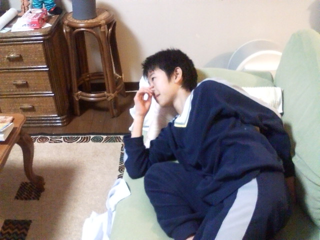 ���̉摜�̒��쌠��
Hiroshima Inline Hockey League(HIHL)�ɂ���܂��B�摜�f�[�^�̖��f�]�p�͌ł����f��\���グ�܂��B