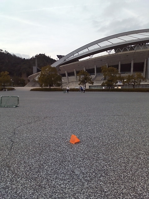 ���̉摜�̒��쌠��
Hiroshima Inline Hockey League(HIHL)�ɂ���܂��B�摜�f�[�^�̖��f�]�p�͌ł����f��\���グ�܂��B