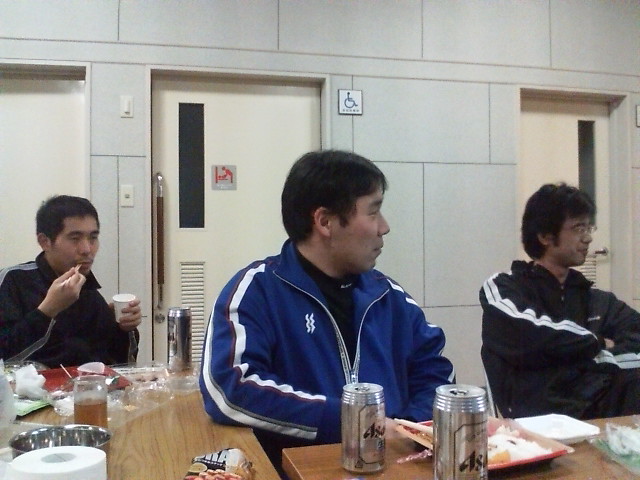 ���̉摜�̒��쌠��
Hiroshima Inline Hockey League(HIHL)�ɂ���܂��B�摜�f�[�^�̖��f�]�p�͌ł����f��\���グ�܂��B