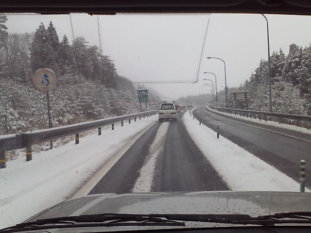 ���̉摜�̒��쌠��
Hiroshima Inline Hockey League(HIHL)�ɂ���܂��B�摜�f�[�^�̖��f�]�p�͌ł����f��\���グ�܂��B