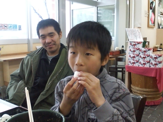 ���̉摜�̒��쌠��
Hiroshima Inline Hockey League(HIHL)�ɂ���܂��B�摜�f�[�^�̖��f�]�p�͌ł����f��\���グ�܂��B