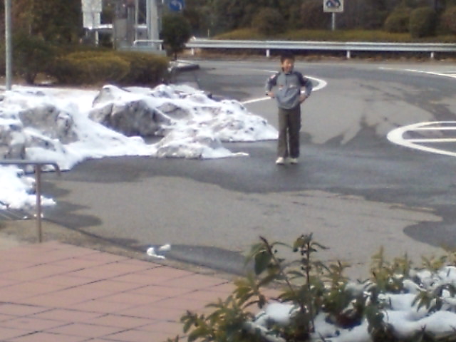 ���̉摜�̒��쌠��
Hiroshima Inline Hockey League(HIHL)�ɂ���܂��B�摜�f�[�^�̖��f�]�p�͌ł����f��\���グ�܂��B