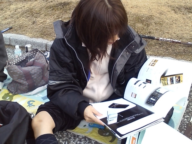 ���̉摜�̒��쌠��
Hiroshima Inline Hockey League(HIHL)�ɂ���܂��B�摜�f�[�^�̖��f�]�p�͌ł����f��\���グ�܂��B