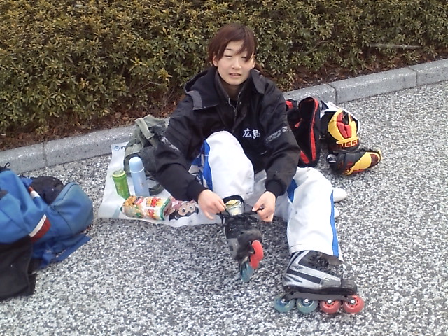 ���̉摜�̒��쌠��
Hiroshima Inline Hockey League(HIHL)�ɂ���܂��B�摜�f�[�^�̖��f�]�p�͌ł����f��\���グ�܂��B