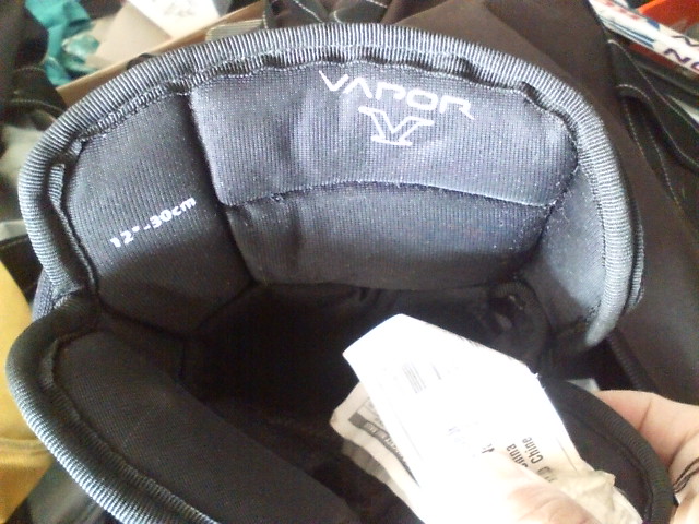 ���̉摜�̒��쌠��
Hiroshima Inline Hockey League(HIHL)�ɂ���܂��B�摜�f�[�^�̖��f�]�p�͌ł����f��\���グ�܂��B