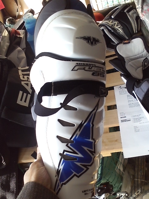 ���̉摜�̒��쌠��
Hiroshima Inline Hockey League(HIHL)�ɂ���܂��B�摜�f�[�^�̖��f�]�p�͌ł����f��\���グ�܂��B