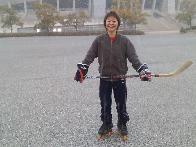 ���̉摜�̒��쌠��
Hiroshima Inline Hockey League(HIHL)�ɂ���܂��B�摜�f�[�^�̖��f�]�p�͌ł����f��\���グ�܂��B