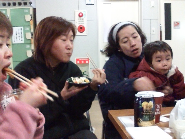 ̉摜̒쌠
Hiroshima Inline Hockey League(HIHL)ɂ܂B摜f[^̖f]p͌łf\グ܂B