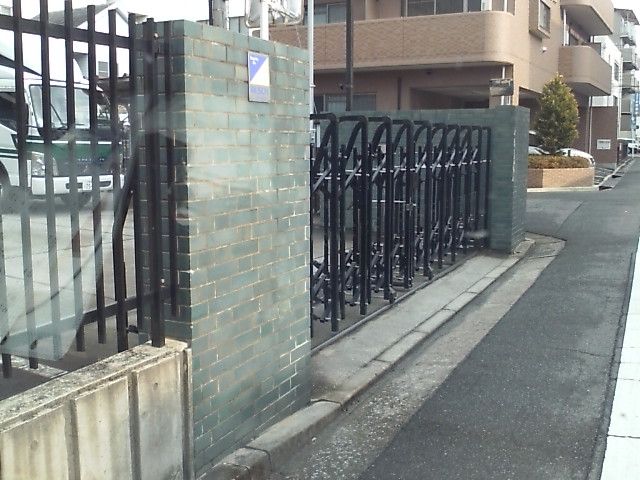 ���̉摜�̒��쌠��
Hiroshima Inline Hockey League(HIHL)�ɂ���܂��B�摜�f�[�^�̖��f�]�p�͌ł����f��\���グ�܂��B