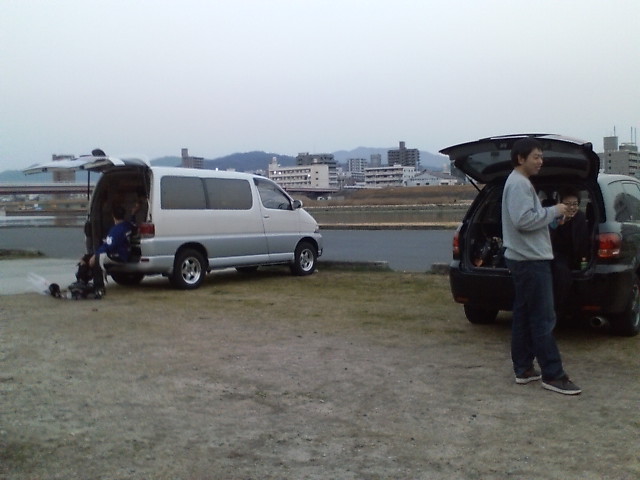 ���̉摜�̒��쌠��
Hiroshima Inline Hockey League(HIHL)�ɂ���܂��B�摜�f�[�^�̖��f�]�p�͌ł����f��\���グ�܂��B