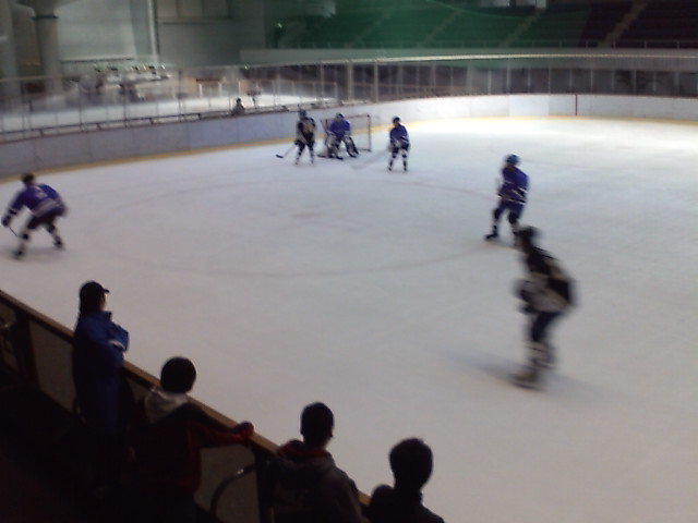 ���̉摜�̒��쌠��
Hiroshima Inline Hockey League(HIHL)�ɂ���܂��B�摜�f�[�^�̖��f�]�p�͌ł����f��\���グ�܂��B