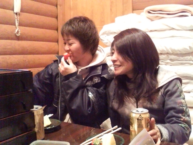 ���̉摜�̒��쌠��
Hiroshima Inline Hockey League(HIHL)�ɂ���܂��B�摜�f�[�^�̖��f�]�p�͌ł����f��\���グ�܂��B