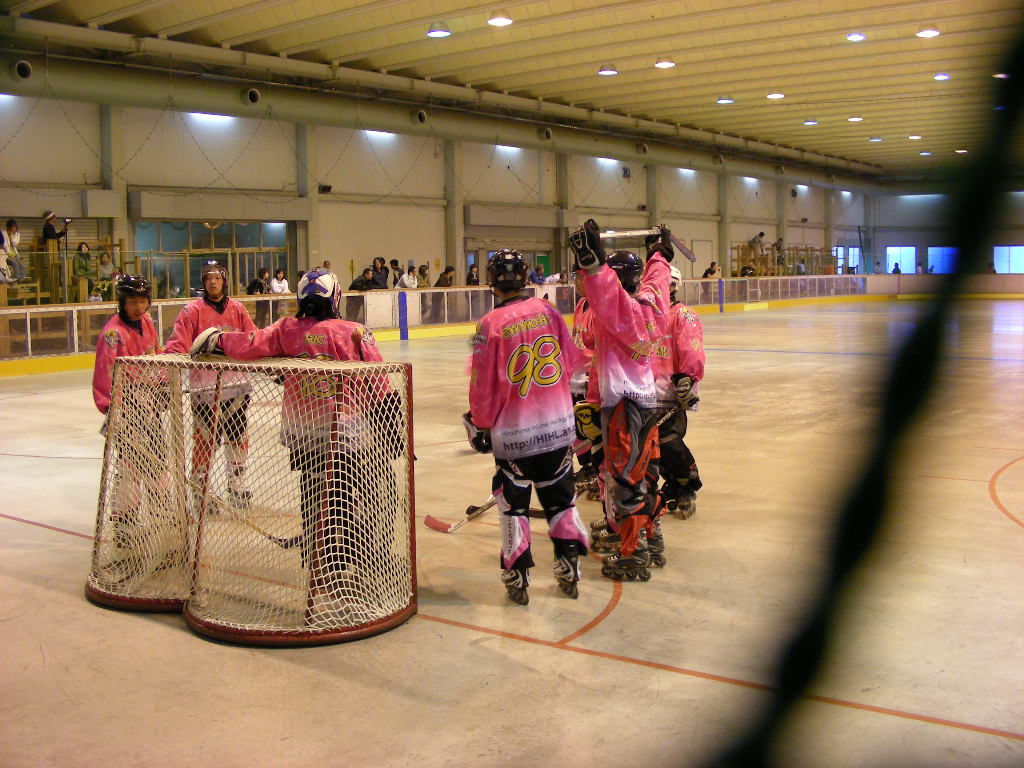 ���̉摜�̒��쌠��
Hiroshima Inline Hockey League(HIHL)�ɂ���܂��B�摜�f�[�^�̖��f�]�p�͌ł����f��\���グ�܂��B