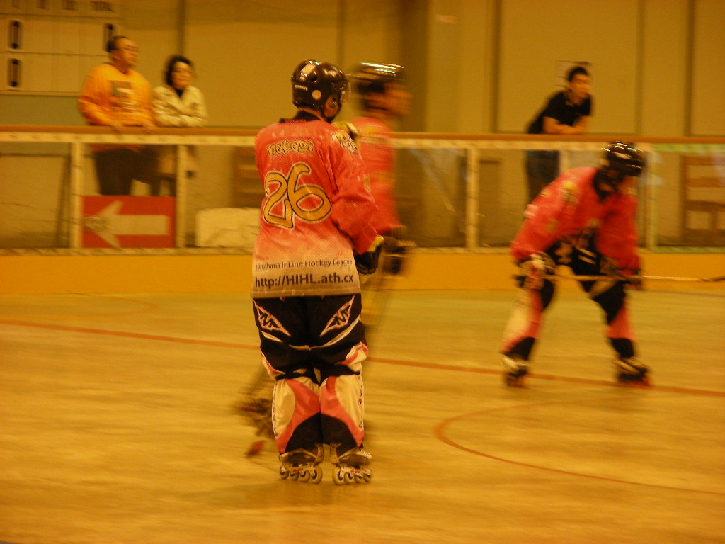 ���̉摜�̒��쌠��
Hiroshima Inline Hockey League(HIHL)�ɂ���܂��B�摜�f�[�^�̖��f�]�p�͌ł����f��\���グ�܂��B