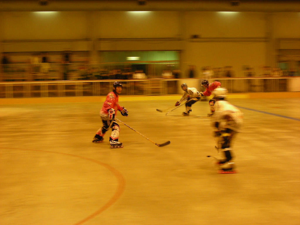 ���̉摜�̒��쌠��
Hiroshima Inline Hockey League(HIHL)�ɂ���܂��B�摜�f�[�^�̖��f�]�p�͌ł����f��\���グ�܂��B