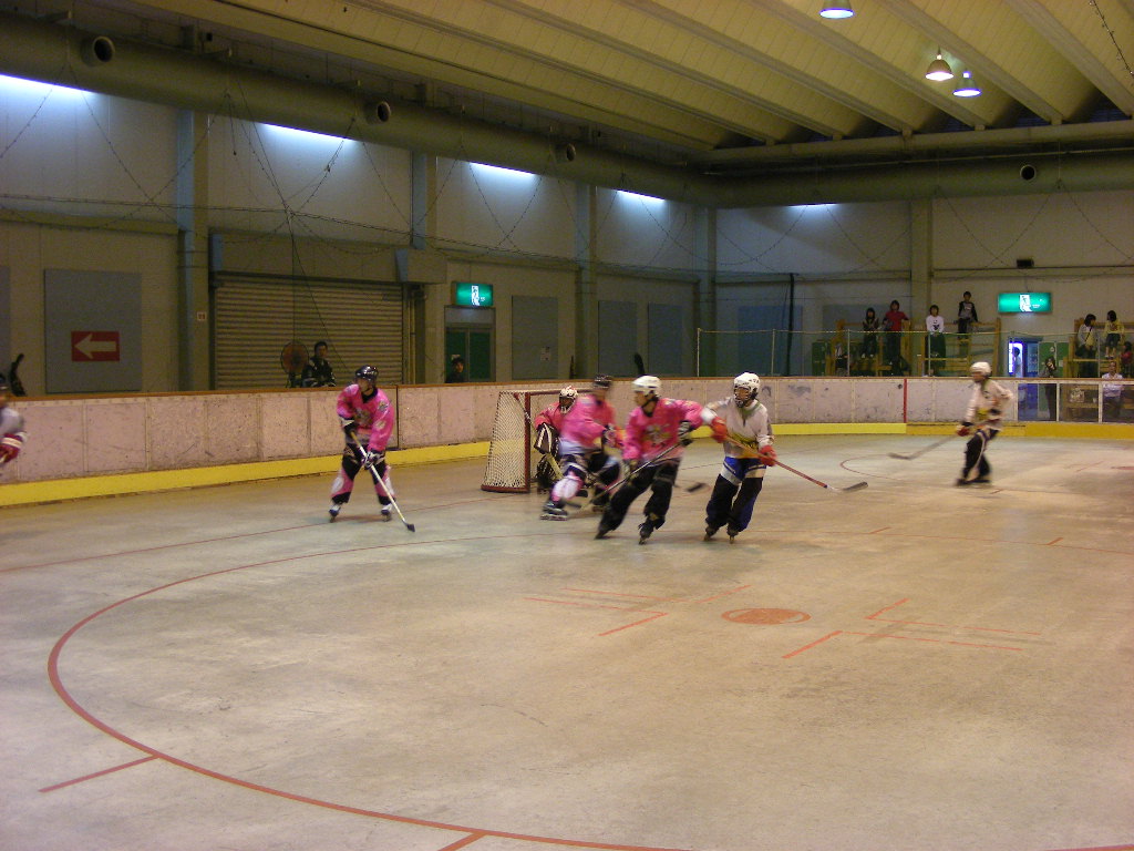 ���̉摜�̒��쌠��
Hiroshima Inline Hockey League(HIHL)�ɂ���܂��B�摜�f�[�^�̖��f�]�p�͌ł����f��\���グ�܂��B