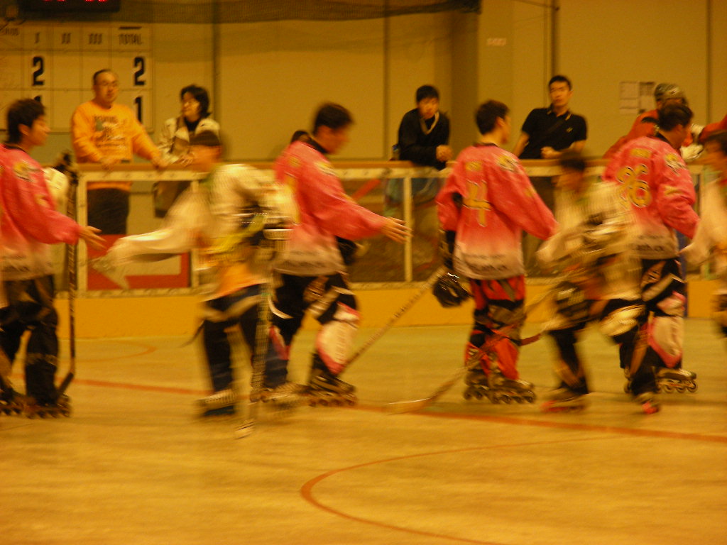 ���̉摜�̒��쌠��
Hiroshima Inline Hockey League(HIHL)�ɂ���܂��B�摜�f�[�^�̖��f�]�p�͌ł����f��\���グ�܂��B