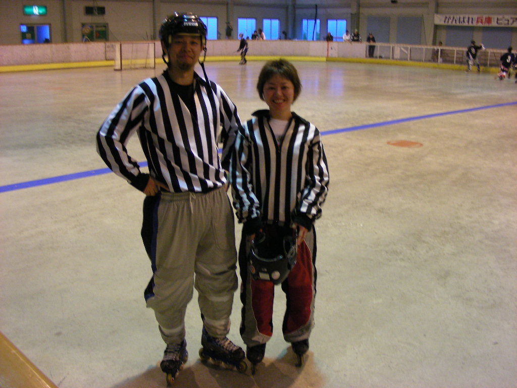 ���̉摜�̒��쌠��
Hiroshima Inline Hockey League(HIHL)�ɂ���܂��B�摜�f�[�^�̖��f�]�p�͌ł����f��\���グ�܂��B