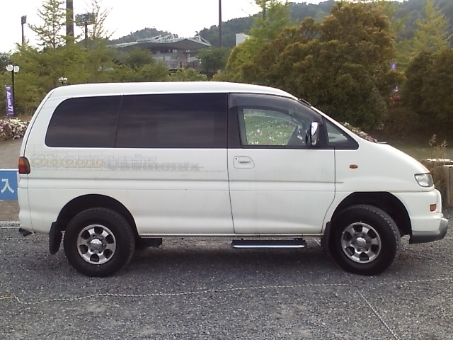 ���̉摜�̒��쌠��
Hiroshima Inline Hockey League(HIHL)�ɂ���܂��B�摜�f�[�^�̖��f�]�p�͌ł����f��\���グ�܂��B