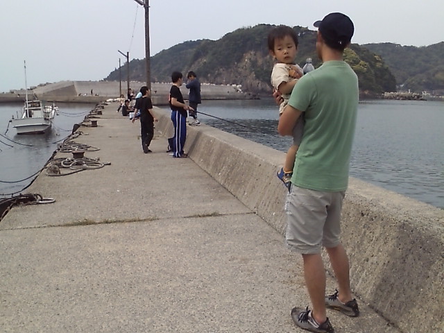 ���̉摜�̒��쌠��
Hiroshima Inline Hockey League(HIHL)�ɂ���܂��B�摜�f�[�^�̖��f�]�p�͌ł����f��\���グ�܂��B