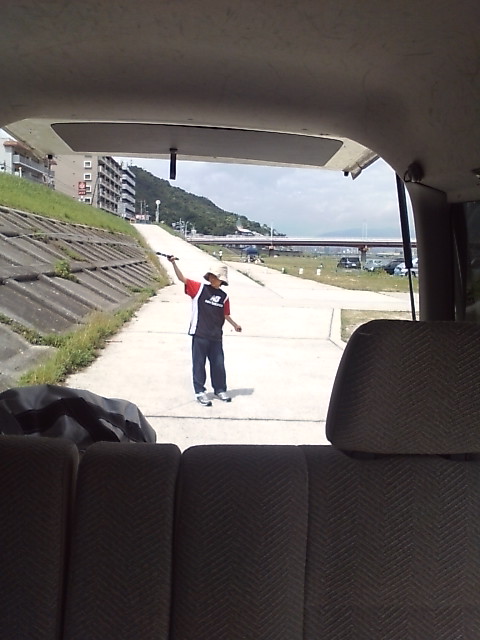 ���̉摜�̒��쌠��
Hiroshima Inline Hockey League(HIHL)�ɂ���܂��B�摜�f�[�^�̖��f�]�p�͌ł����f��\���グ�܂��B