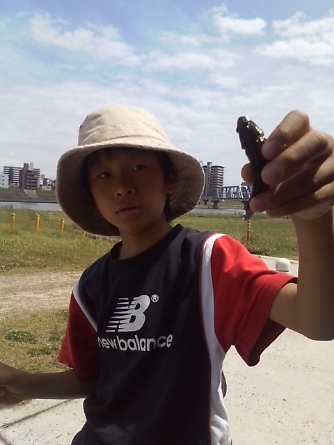 ���̉摜�̒��쌠��
Hiroshima Inline Hockey League(HIHL)�ɂ���܂��B�摜�f�[�^�̖��f�]�p�͌ł����f��\���グ�܂��B