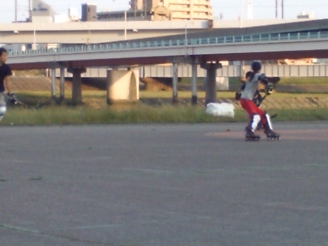 ���̉摜�̒��쌠��
Hiroshima Inline Hockey League(HIHL)�ɂ���܂��B�摜�f�[�^�̖��f�]�p�͌ł����f��\���グ�܂��B