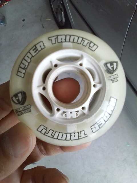 ���̉摜�̒��쌠��
Hiroshima Inline Hockey League(HIHL)�ɂ���܂��B�摜�f�[�^�̖��f�]�p�͌ł����f��\���グ�܂��B