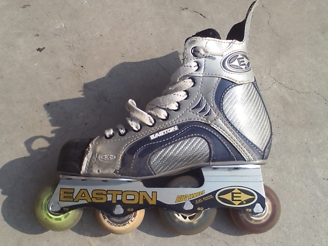 ���̉摜�̒��쌠��
Hiroshima Inline Hockey League(HIHL)�ɂ���܂��B�摜�f�[�^�̖��f�]�p�͌ł����f��\���グ�܂��B