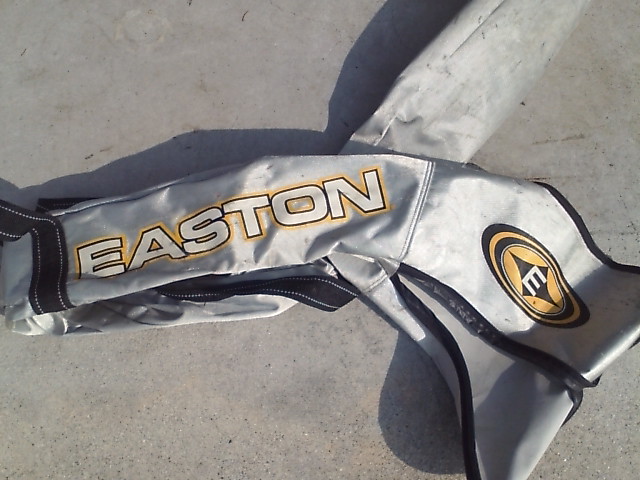 ���̉摜�̒��쌠��
Hiroshima Inline Hockey League(HIHL)�ɂ���܂��B�摜�f�[�^�̖��f�]�p�͌ł����f��\���グ�܂��B