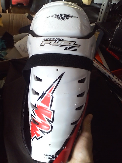 ���̉摜�̒��쌠��
Hiroshima Inline Hockey League(HIHL)�ɂ���܂��B�摜�f�[�^�̖��f�]�p�͌ł����f��\���グ�܂��B