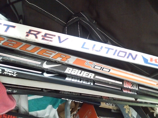 ���̉摜�̒��쌠��
Hiroshima Inline Hockey League(HIHL)�ɂ���܂��B�摜�f�[�^�̖��f�]�p�͌ł����f��\���グ�܂��B