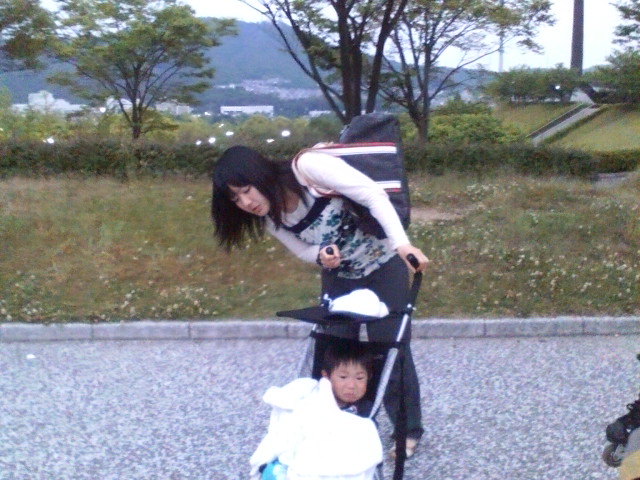 ���̉摜�̒��쌠��
Hiroshima Inline Hockey League(HIHL)�ɂ���܂��B�摜�f�[�^�̖��f�]�p�͌ł����f��\���グ�܂��B