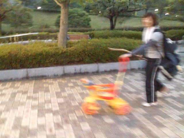 ���̉摜�̒��쌠��
Hiroshima Inline Hockey League(HIHL)�ɂ���܂��B�摜�f�[�^�̖��f�]�p�͌ł����f��\���グ�܂��B