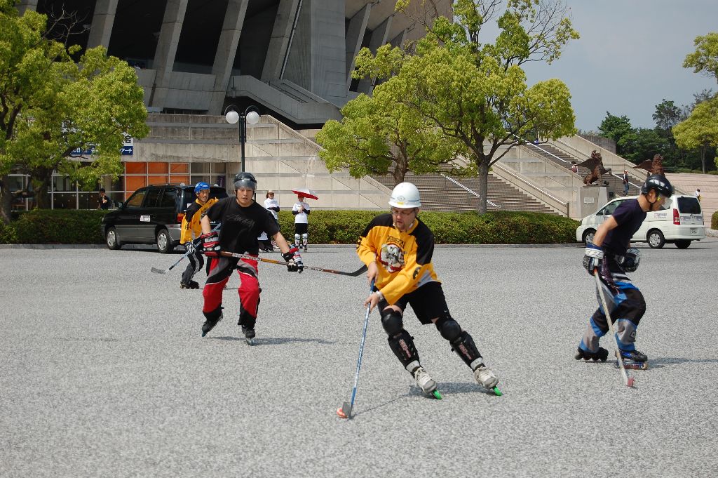 ���̉摜�̒��쌠��
Hiroshima Inline Hockey League(HIHL)�ɂ���܂��B�摜�f�[�^�̖��f�]�p�͌ł����f��\���グ�܂��B